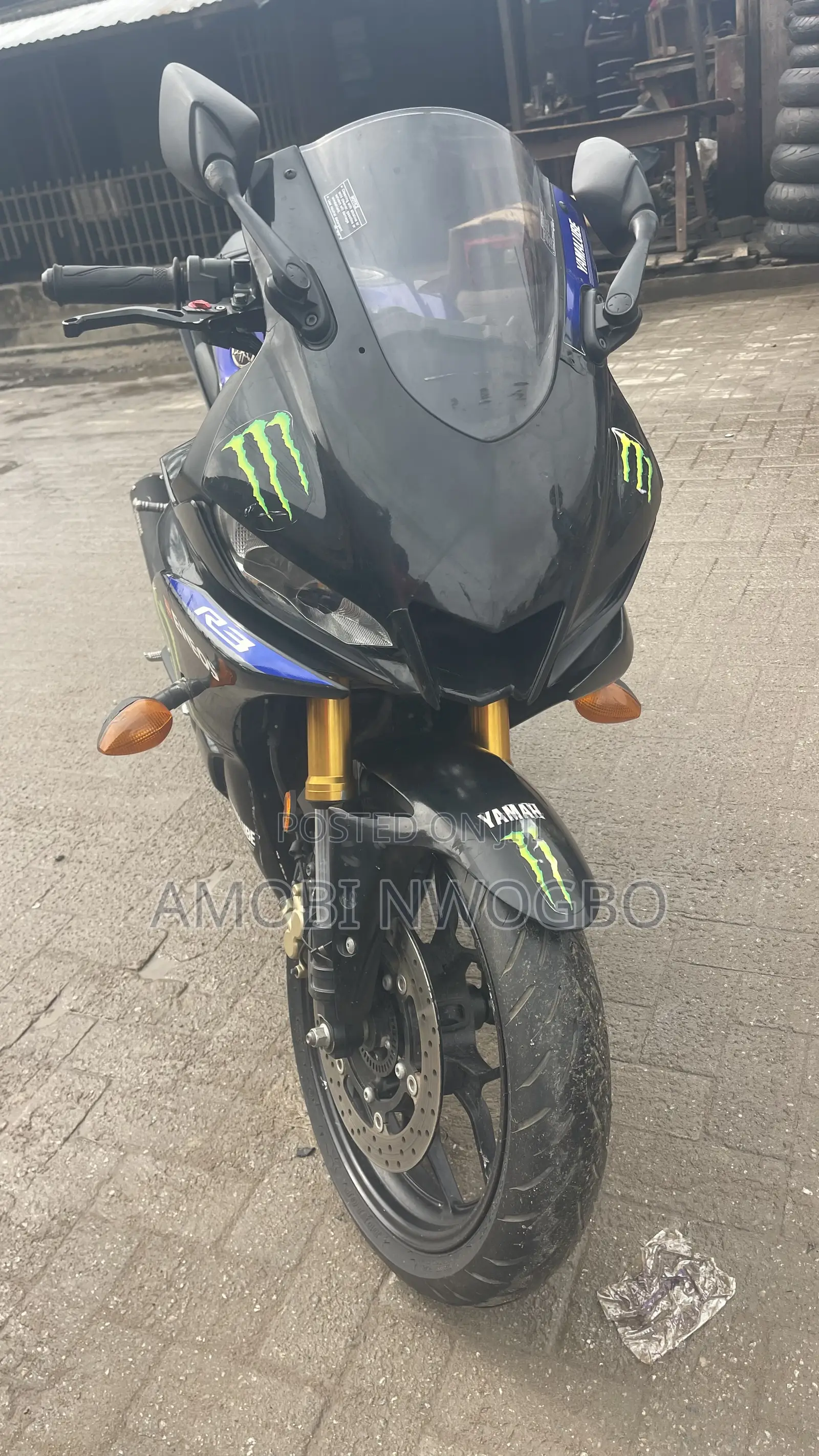 Yamaha R3 2019