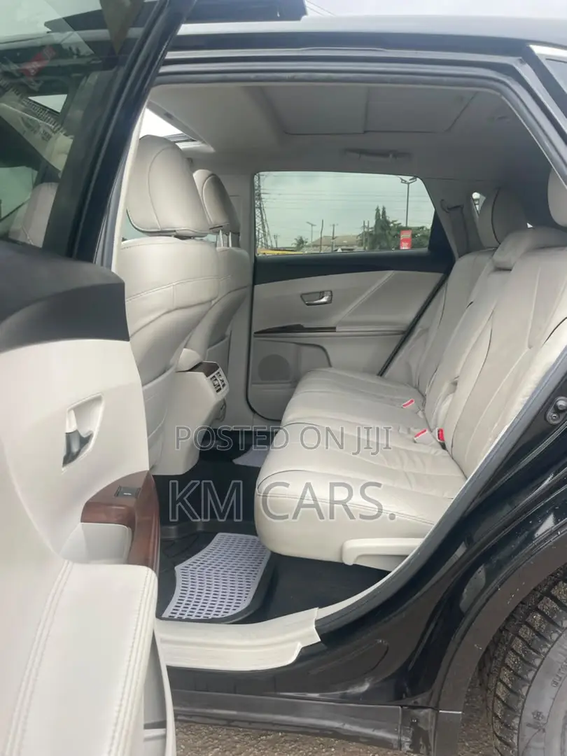 Toyota Venza AWD 2012 Black