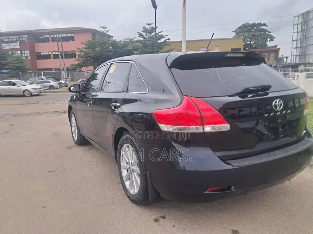 Toyota Venza AWD 2012 Black