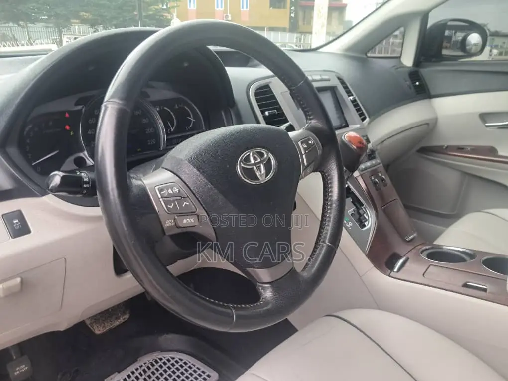 Toyota Venza AWD 2012 Black
