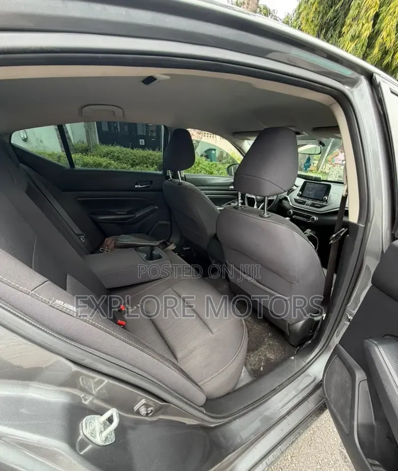 Nissan Altima 2019 Gray