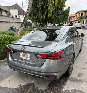 Nissan Altima 2019 Gray