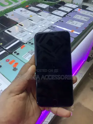 Apple iPhone 8 64 GB Black