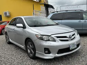 Toyota Corolla 2013 Silver