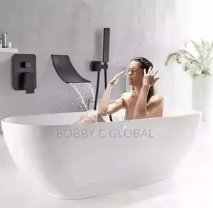 Chrome Luxury Concealed Waterfall Bathtub Mixer With Hand Shower