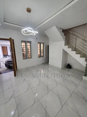 3bdrm Duplex in Cornerstone Court, Off Lekki-Epe Expressway for rent