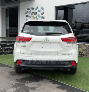 Toyota Highlander 2015 White