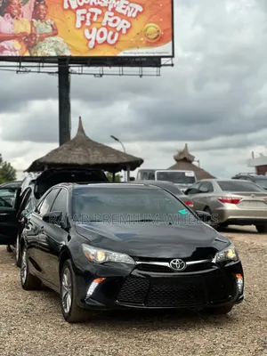 Toyota Camry 2016 Black