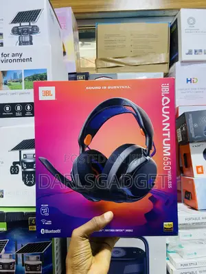JBL Quantum 650 Wireless Gaming Headset With Bluetooth USB Audio