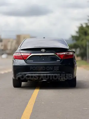 Toyota Camry 2016 Black