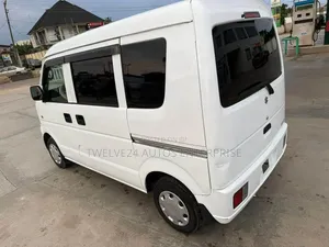 Suzuki APV Minibus 2012 White