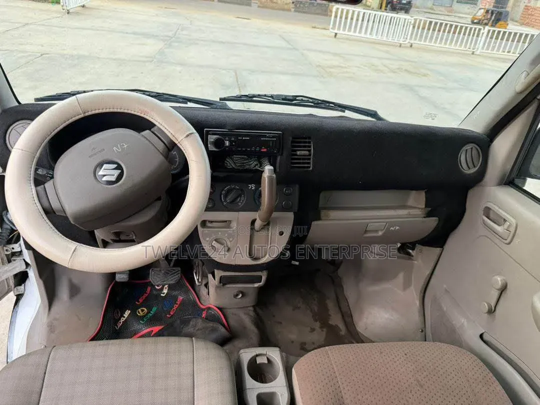 Suzuki APV Minibus 2012 White