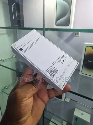 New Apple iPhone 15 128 GB Pink