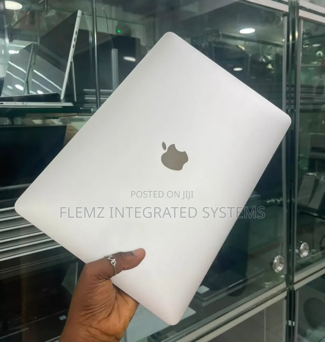 Laptop Apple MacBook Pro 2019 16GB Intel Core i7 SSD 1T