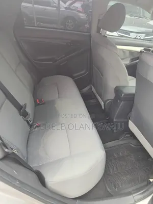 Toyota Matrix 2011 Silver