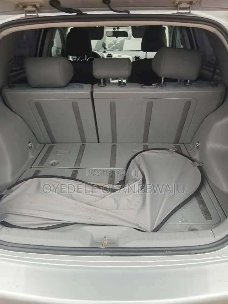 Toyota Matrix 2011 Silver