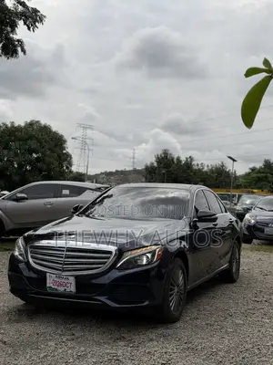 Mercedes-Benz C300 Luxury 4dr AWD 4Matic Sedan (2.0L 4cyl 7A) 2015 Blue