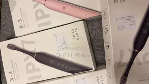 ELECTRIC TOOTH BRUSH ( Comes With 3 Head )
