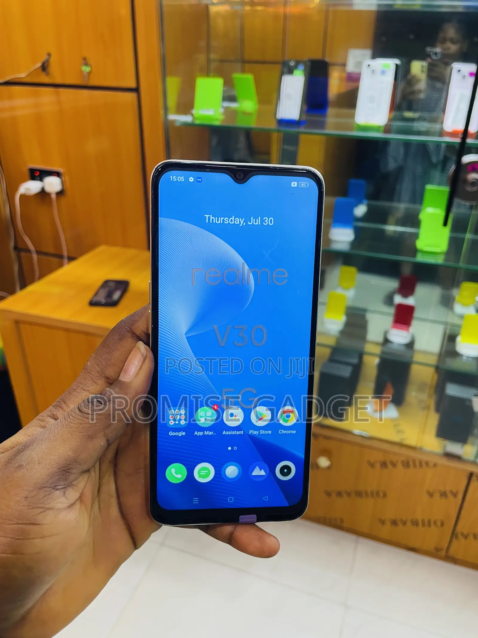 Realme V30 128 GB Yellow