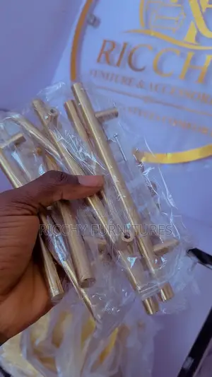 Cabinet Handles