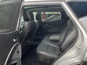 Hyundai Santa Fe SE AWD 2017 Silver