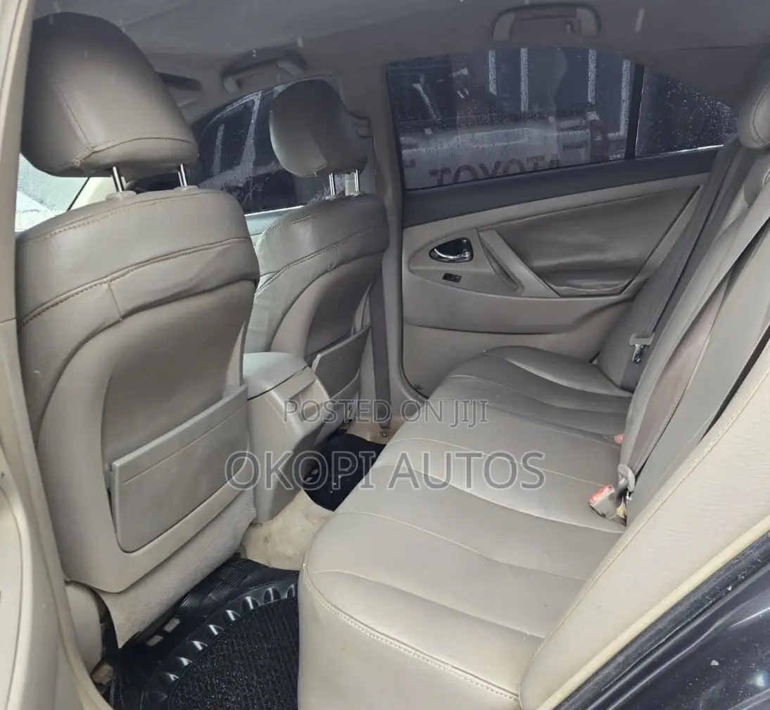 Toyota Camry 2007 Gray