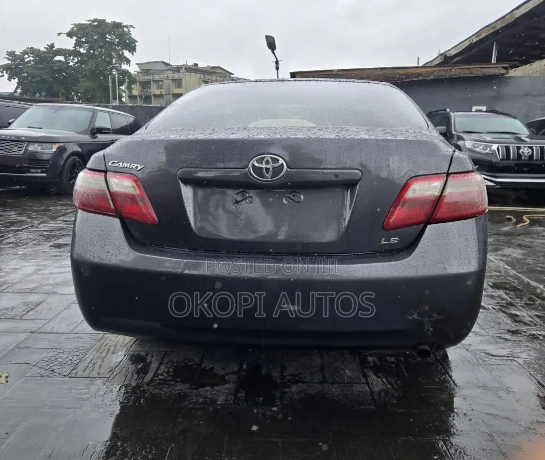 Toyota Camry 2007 Gray