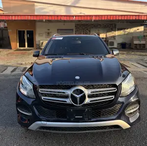 Mercedes-Benz GLE-Class GLE 350d 4MATIC 2016 Blue