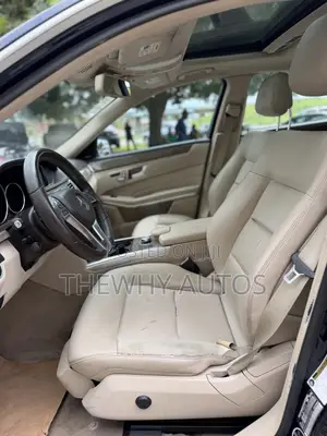 Mercedes-Benz E350 Base 4dr Sedan RWD (3.5L 6cyl 7A) 2014 Blue