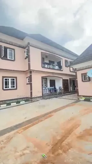 10bdrm Block of Flats in Benin City for sale