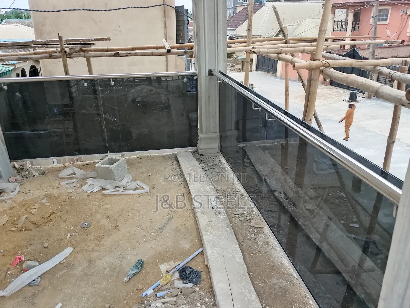 Quality Frameless 10m