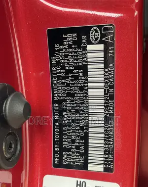 Toyota Corolla SE 4dr Sedan (1.8L 4cyl CVT) 2017 Red