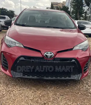 Toyota Corolla SE 4dr Sedan (1.8L 4cyl CVT) 2017 Red