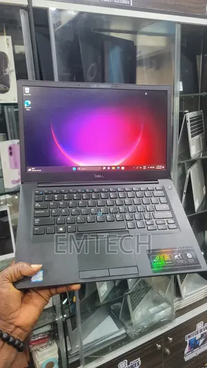 Laptop Dell Latitude 7490 16GB Intel Core i7 SSD 512GB