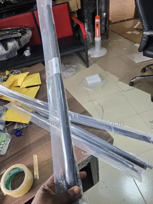 Upper Door Glass Chrome Hillux 2010 2022-2024