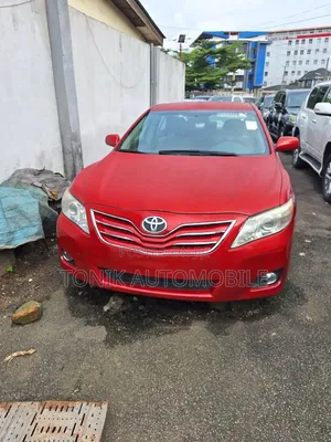 Toyota Camry 2010 Red
