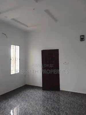 2bdrm Block of Flats in Uyo for rent