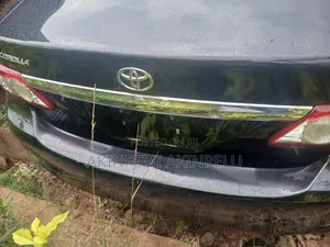 Toyota Corolla 2013 Black