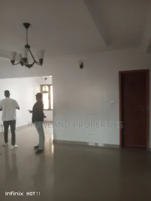 3bdrm Block of Flats in Western Estate, Ikota for rent