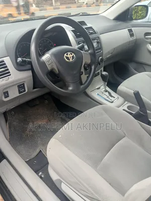 Toyota Corolla 2013 Black