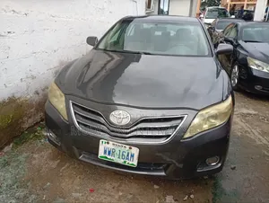 Toyota Camry 2010 Gray
