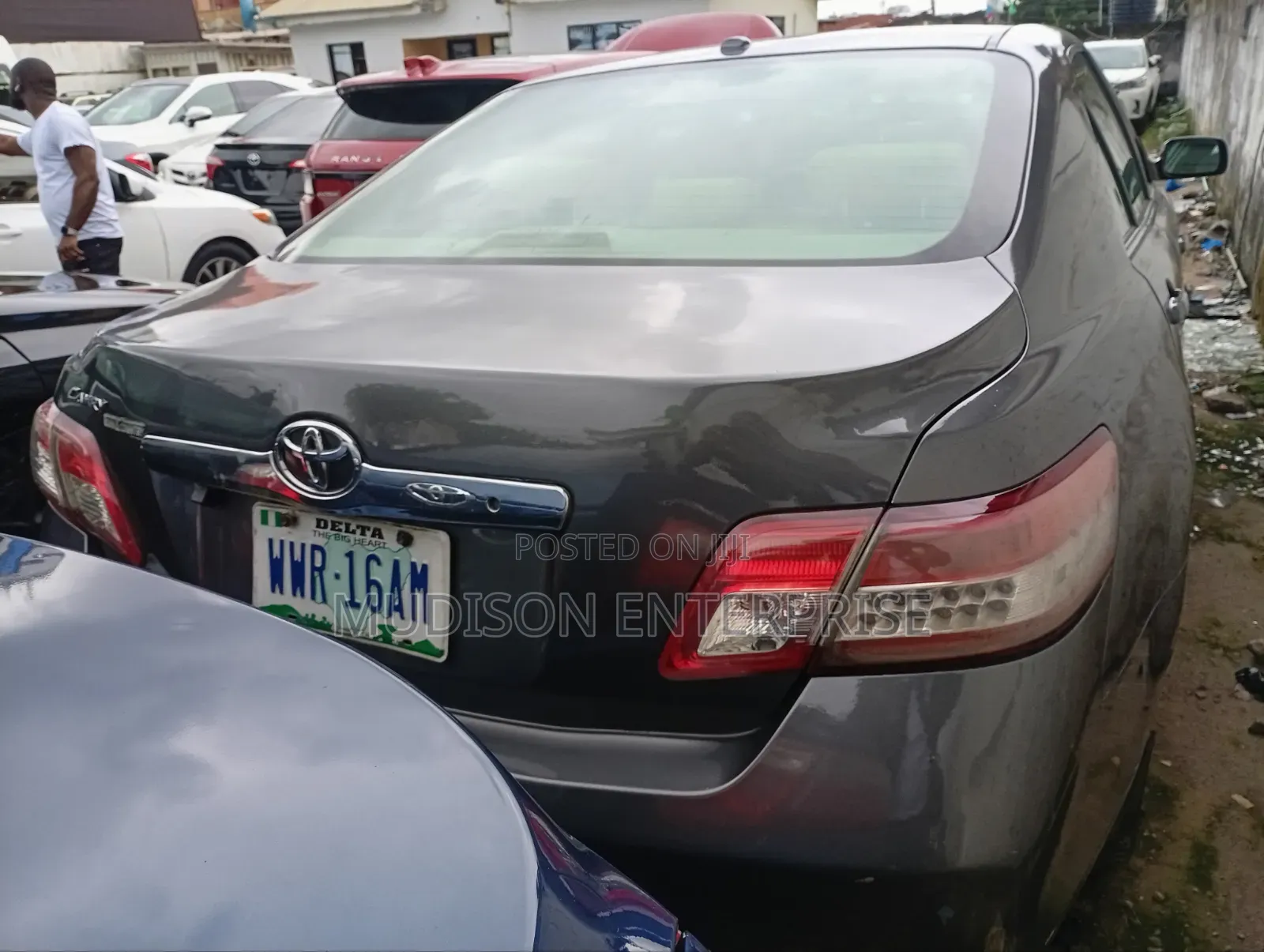 Toyota Camry 2010 Gray