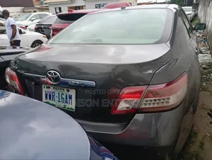 Toyota Camry 2010 Gray