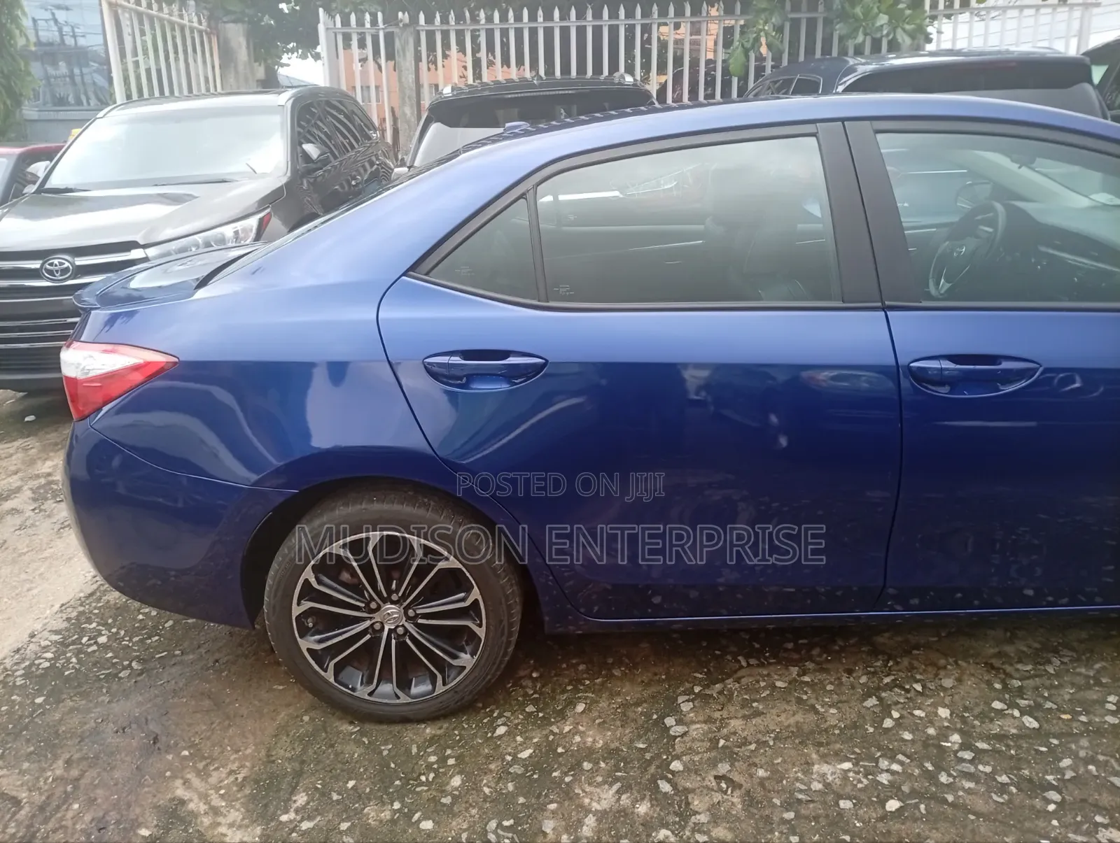 Toyota Corolla 2016 Blue
