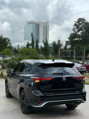Toyota Highlander 2025 Black