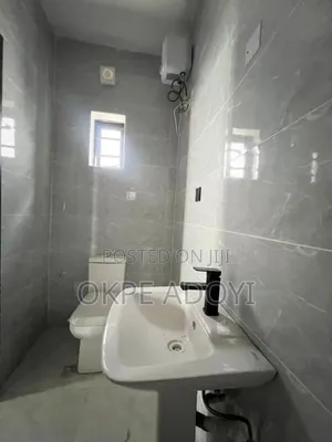 2bdrm Block of Flats in Civic Residence, Abraham Adesanya for rent