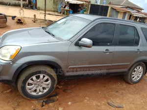 Honda CR-V 2005 Gray