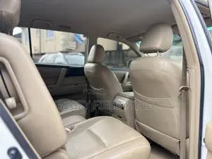 Toyota Highlander V6 2009 White