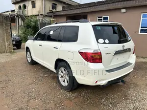 Toyota Highlander V6 2009 White