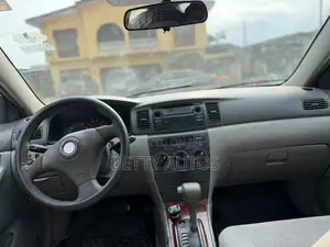 Toyota Corolla 2004 Silver